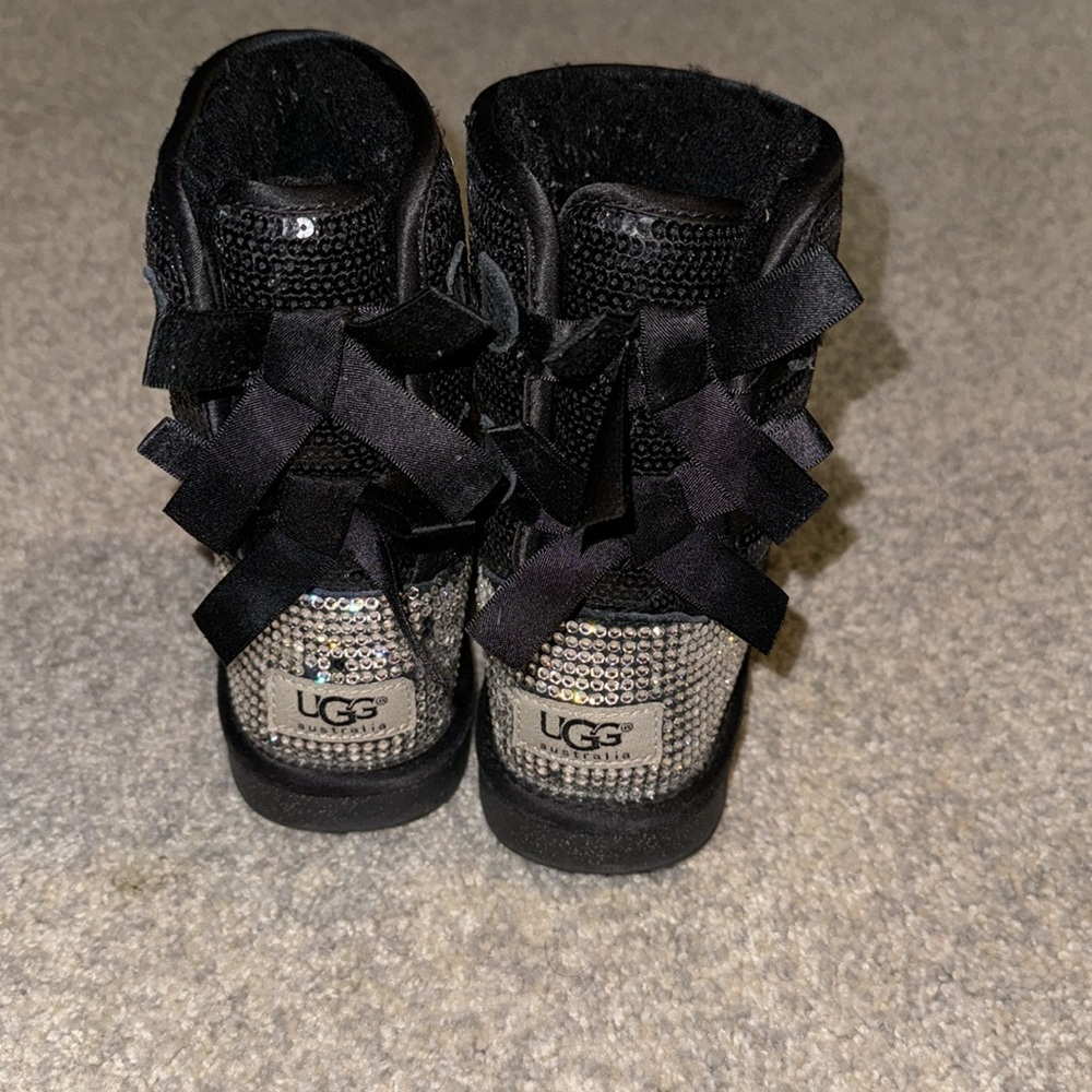 Ugg size 13